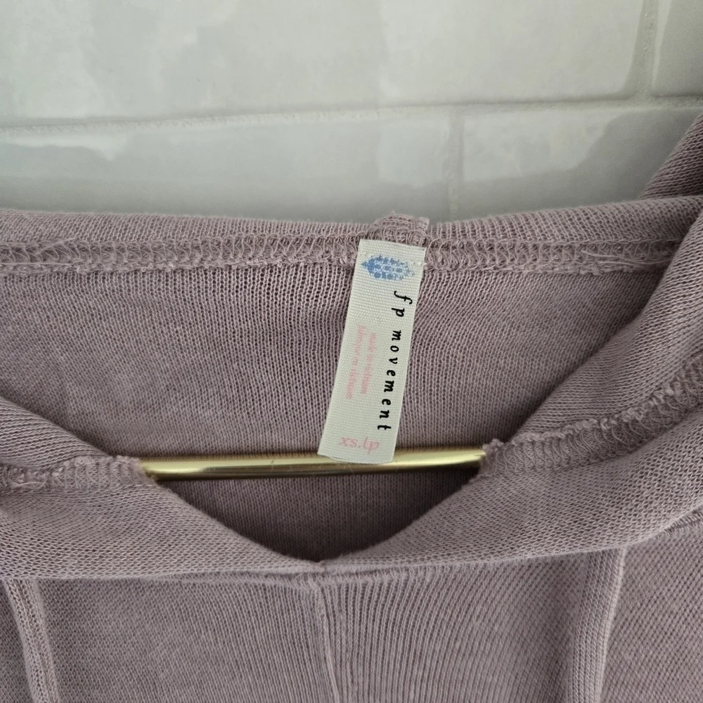 Free People FP Movement Back Into It Cutout Hoodie Sweatshirt Moonlight Mauve XS - Picture 4 of 9